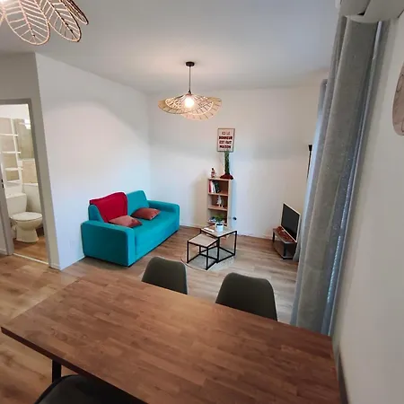 Neuf, Clim Et Garage Prive *