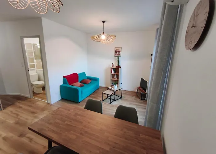 Neuf, Clim Et Garage Prive *